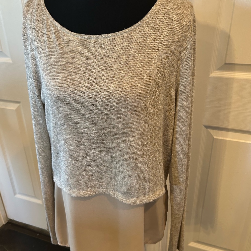 Gianni Bini Elegant Beige Layered Sweater Top Sz S